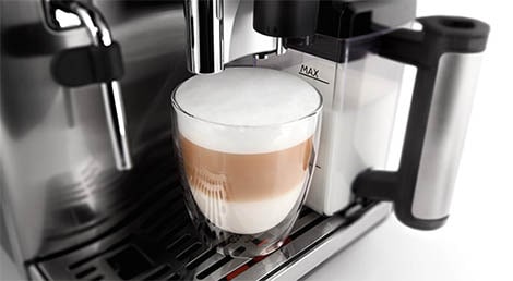 A tecnologia patenteada Latte Perfetto da Saeco é apresentada em 2012